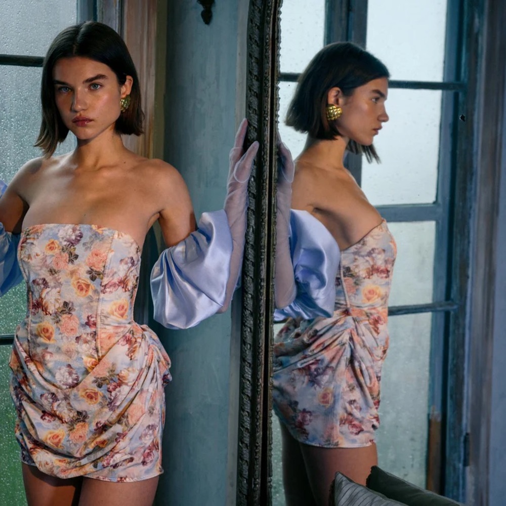 Chic Floral Strapless Dress